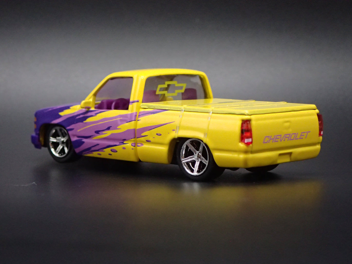 1990 CHEVY CHEVROLET C1500 SILVERADO PICKUP TRUCK 1:64 SCALE DIECAST MODEL CAR
