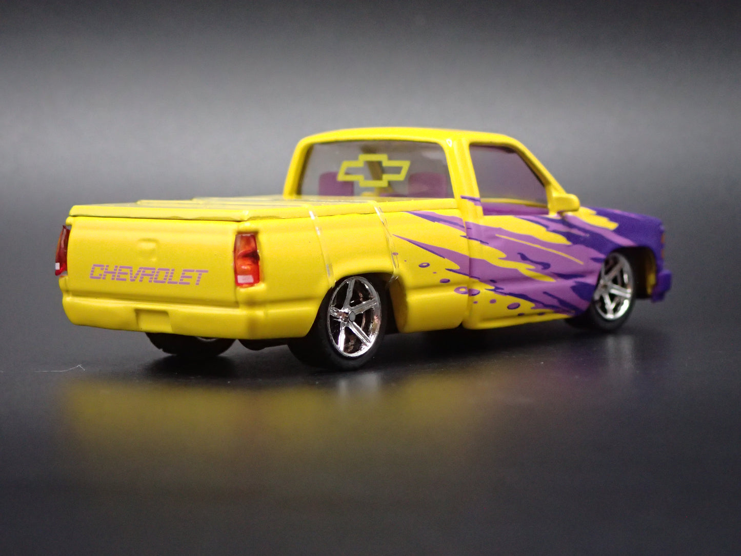 1990 CHEVY CHEVROLET C1500 SILVERADO PICKUP TRUCK 1:64 SCALE DIECAST MODEL CAR