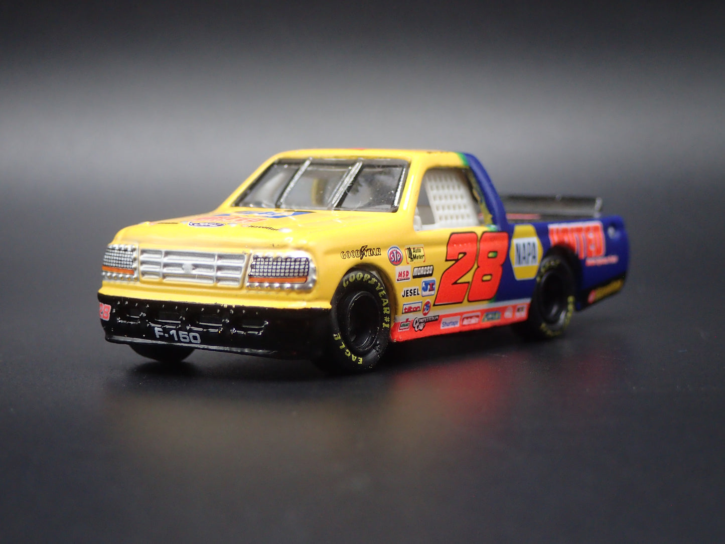 1995 95 FORD F150 #28 ERNIE IRVAN NAPA NASCAR TRUCK 1:64 SCALE DIECAST CAR