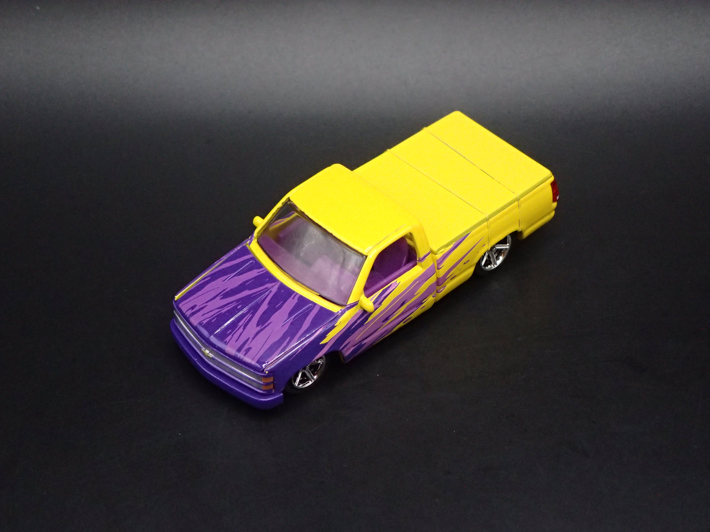 1990 CHEVY CHEVROLET C1500 SILVERADO PICKUP TRUCK 1:64 SCALE DIECAST MODEL CAR