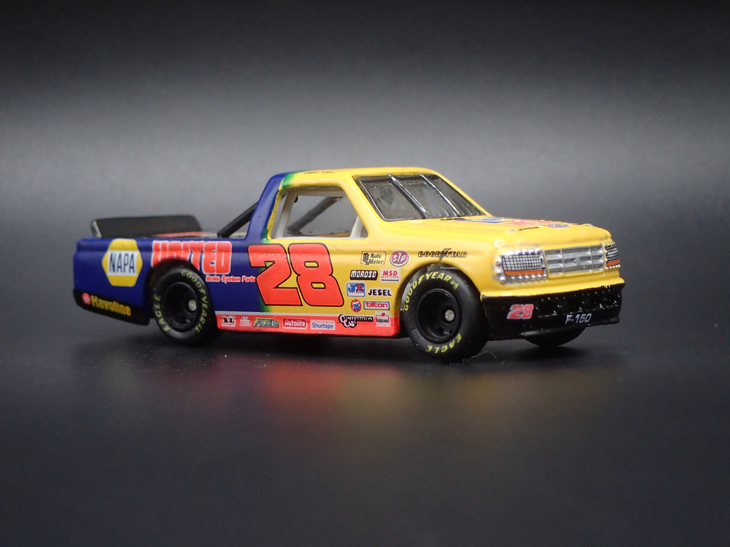 1995 95 FORD F150 #28 ERNIE IRVAN NAPA NASCAR TRUCK 1:64 SCALE DIECAST CAR