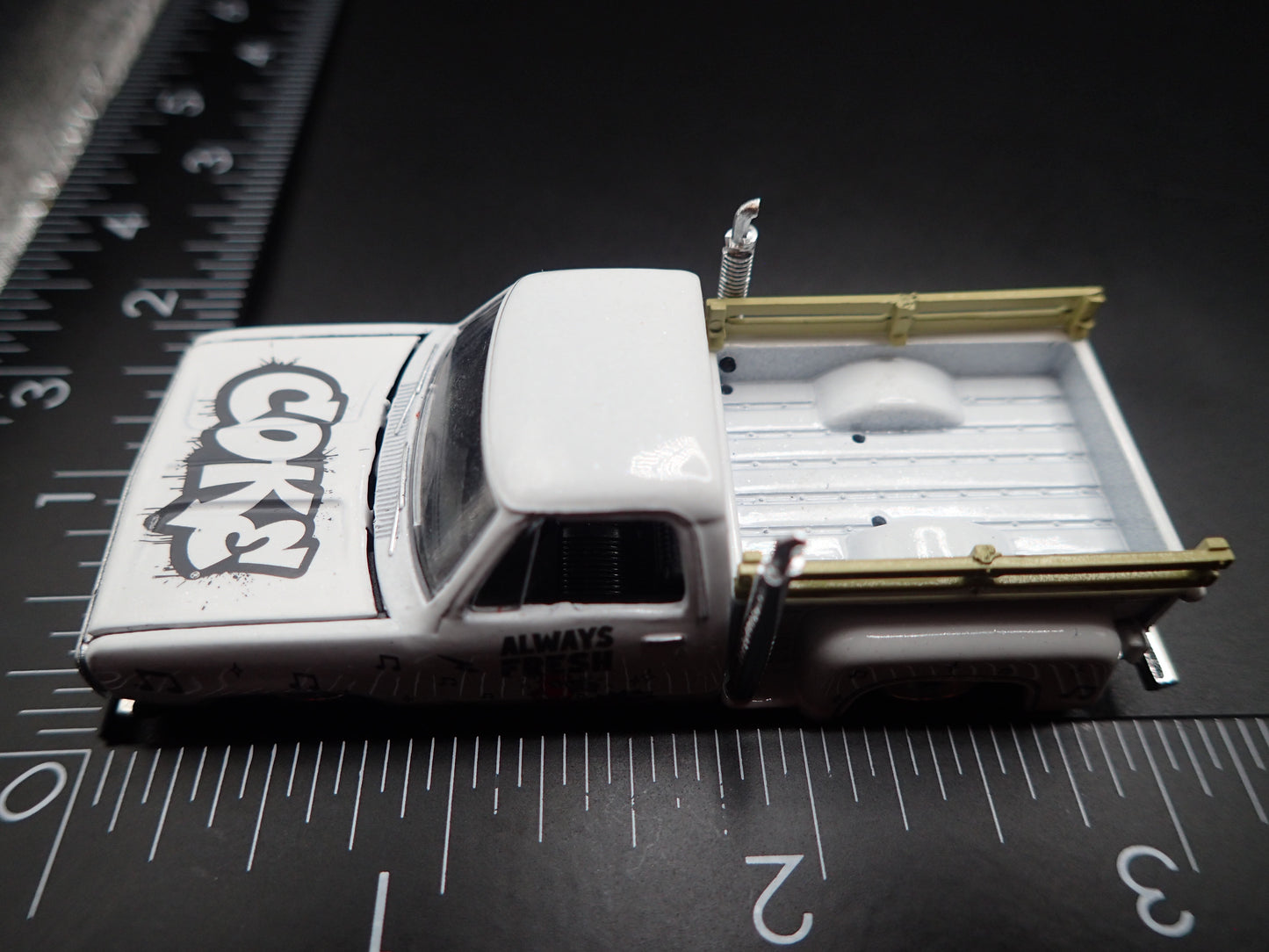 1978 78 DODGE ADVENTURER 150 STEPSIDE PICKUP TRUCK COKE 1/64 SCALE DIECAST MODEL CAR