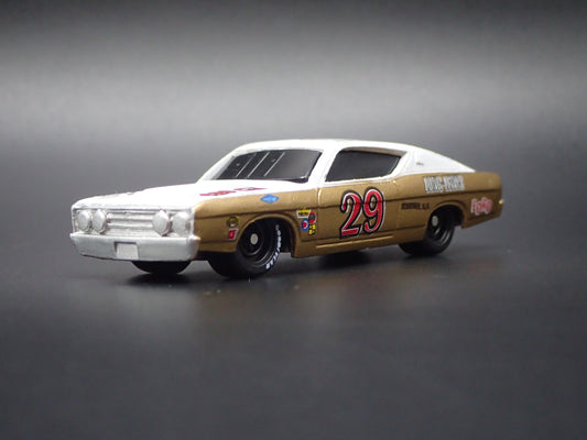 1969 69 FORD TORINO COBRA 29 BOBBY ALLISON NASCAR 1:64 SCALE DIECAST MODEL CAR
