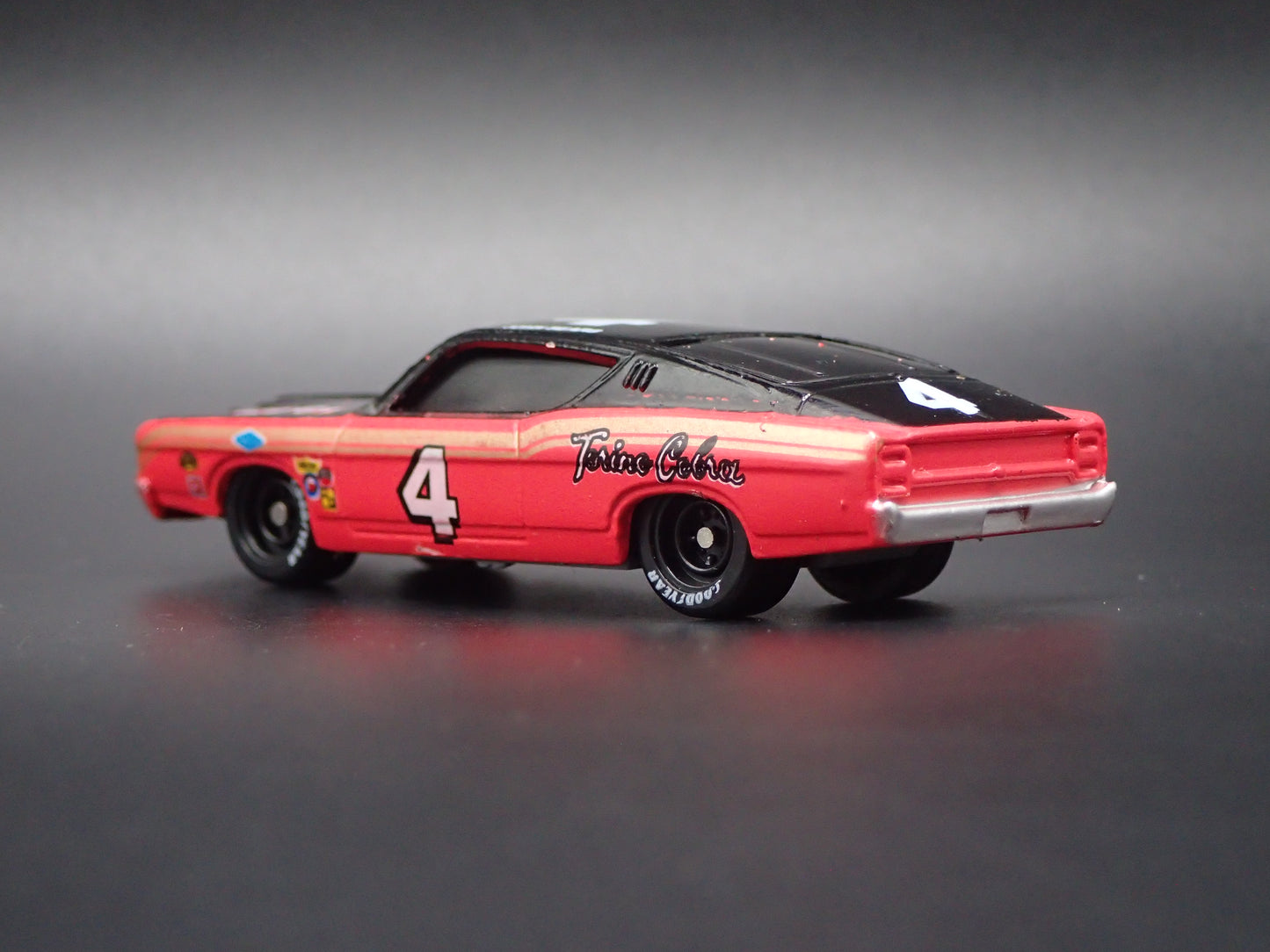 1969 69 FORD TORINO COBRA 4 JOHN SEARS NASCAR 1:64 SCALE DIECAST MODEL CAR