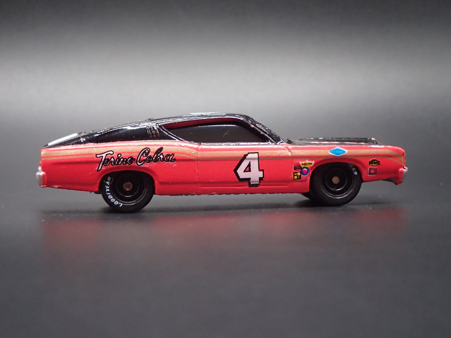 1969 69 FORD TORINO COBRA 4 JOHN SEARS NASCAR 1:64 SCALE DIECAST MODEL CAR