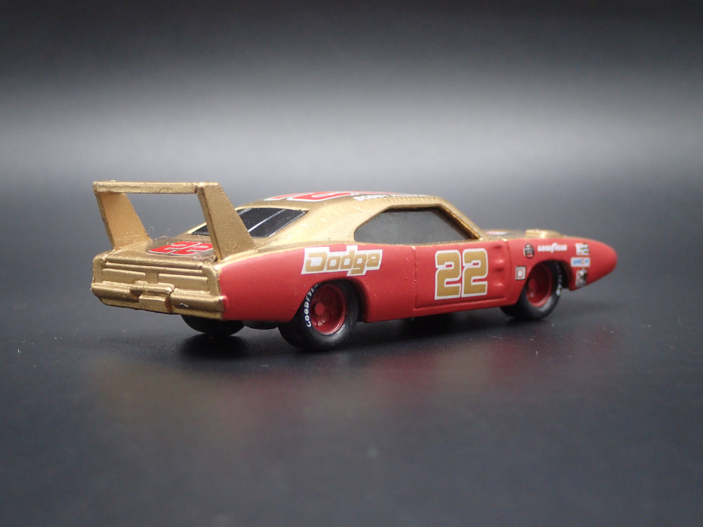 1969 DODGE CHARGER DAYTONA 22  BOBBY ALLISON NASCAR 1:64 SCALE DIECAST CAR