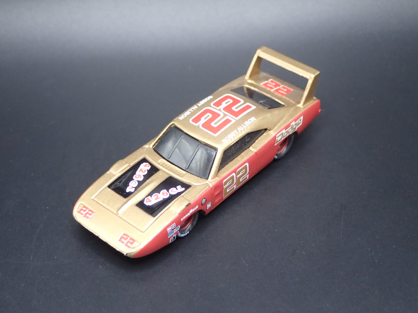 1969 DODGE CHARGER DAYTONA 22  BOBBY ALLISON NASCAR 1:64 SCALE DIECAST CAR