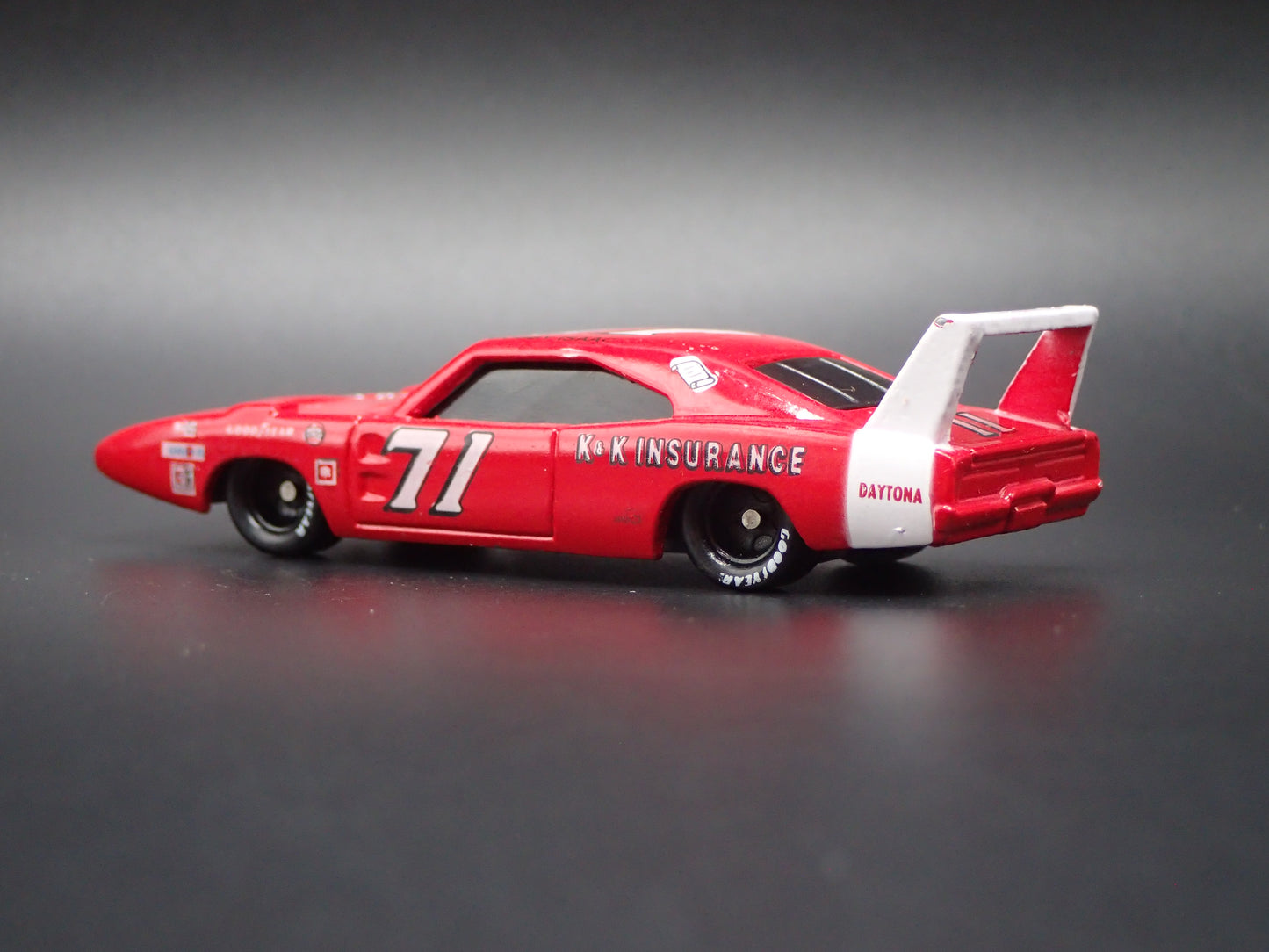 1969 69 DODGE CHARGER DAYTONA 71 BOBBY ISAAC NASCAR 1:64 SCALE DIECAST MODEL CAR