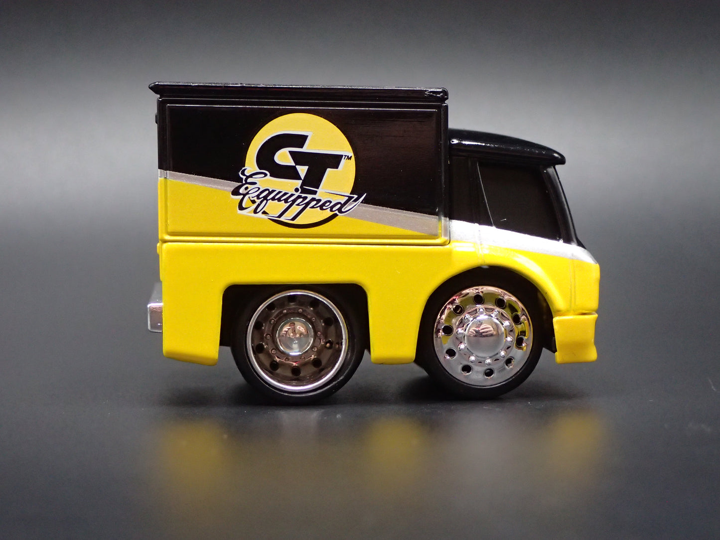 CT CAR TUNED BOX TRUCK YELLOW 1/64 SCALE COLLECTIBLE DIORAMA DIECAST MODEL CAR