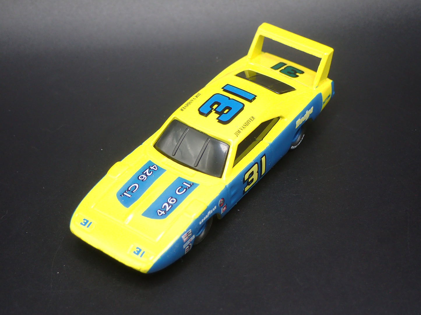1969 69 DODGE CHARGER DAYTONA 31 JIM VANDIVER NASCAR 1:64 SCALE DIECAST MODEL CAR