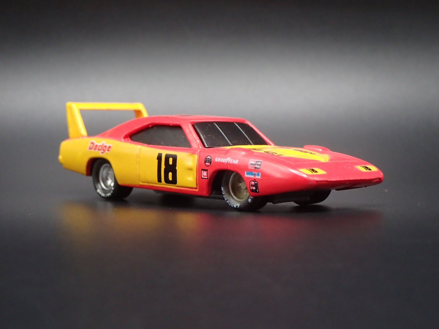 1969 69 DODGE CHARGER DAYTONA 18 JOE FRASSON NASCAR 1:64 SCALE DIECAST MODEL CAR
