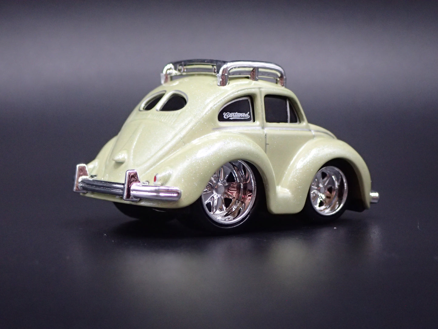 VW BEETLE CAR TUNED GREEN 1:64 SCALE DIORAMA DIECAST MODEL CAR