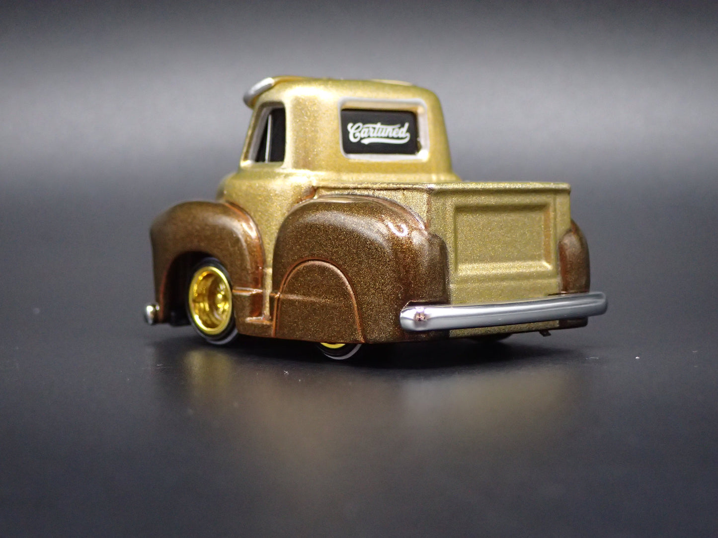 1953 53 CHEVY CHEVROLET PICKUP TRUCK TUNED 1:64 SCALE DIORAMA DIECAST MODEL CAR