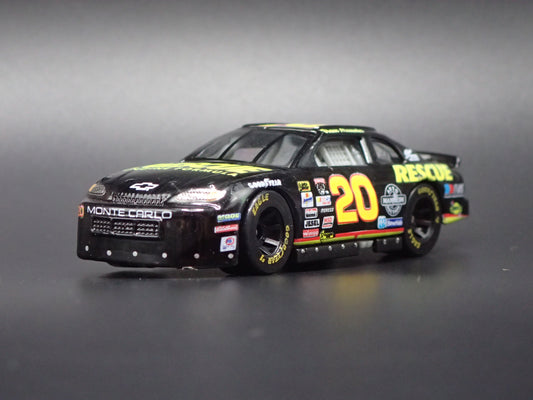 1998 CHEVROLET MONTE CARLO 20 BLAISE ALEXANDER NASCAR 1:64 SCALE DIECAST CAR