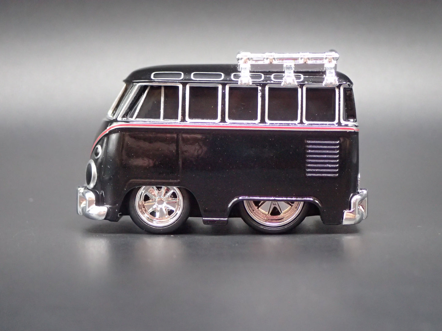 VW TYPE 2 T1 BUS CAR TUNED BLACK 1:64 SCALE DIORAMA DIECAST MODEL CAR