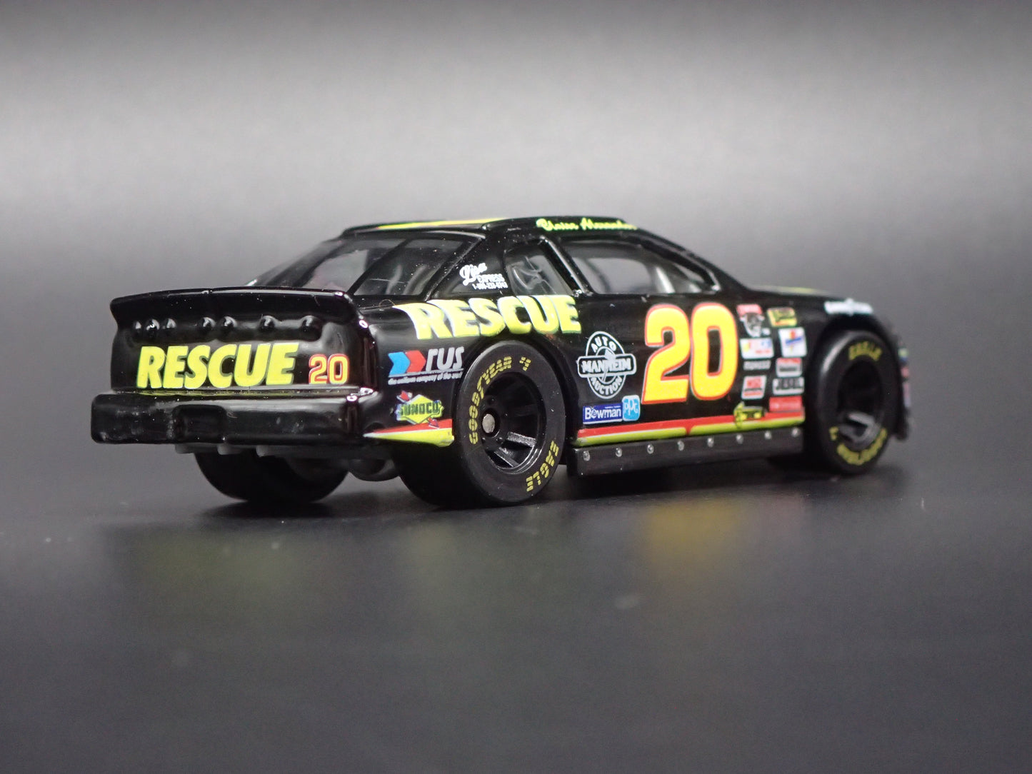 1998 CHEVROLET MONTE CARLO 20 BLAISE ALEXANDER NASCAR 1:64 SCALE DIECAST CAR