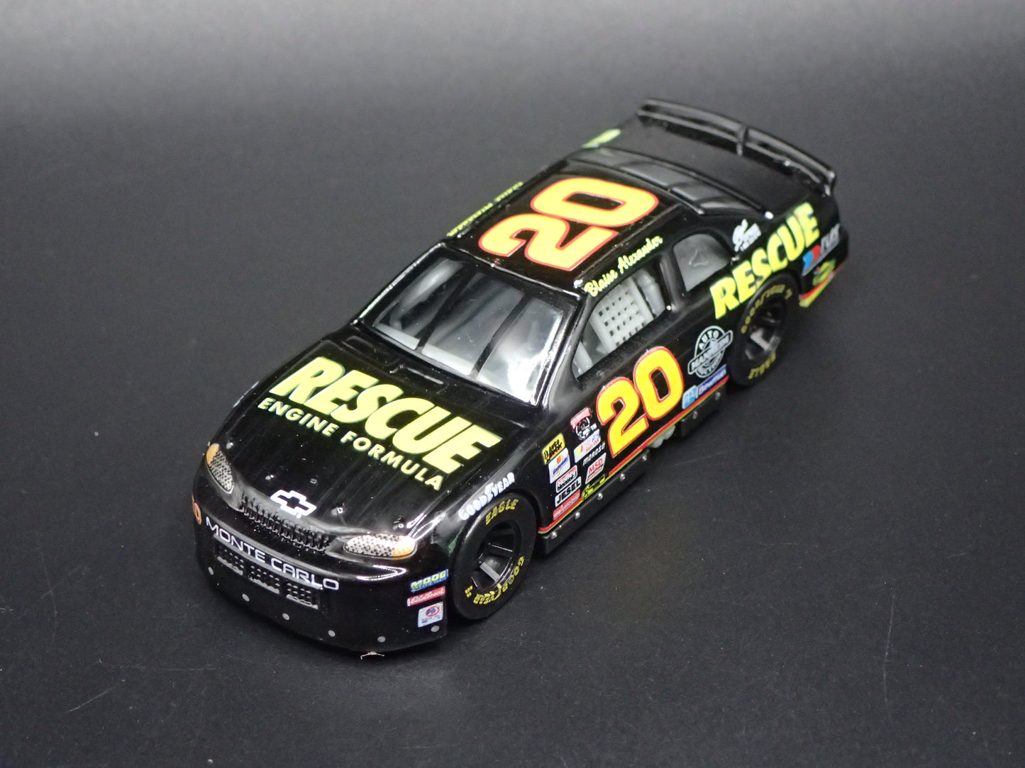 1998 CHEVROLET MONTE CARLO 20 BLAISE ALEXANDER NASCAR 1:64 SCALE DIECAST CAR