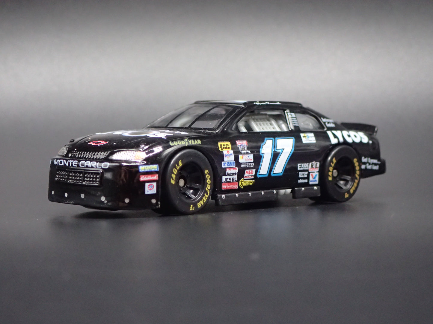 1998 CHEVY CHEVROLET MONTE CARLO 17 MATT KENSETH NASCAR 1:64 SCALE DIECAST CAR