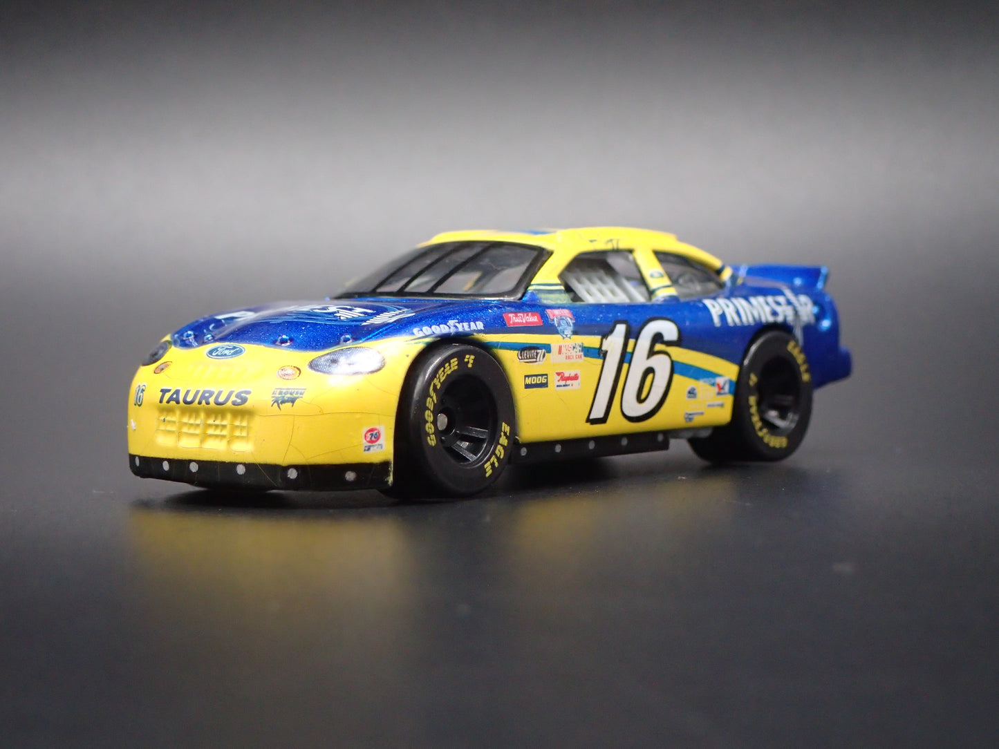 1998 98 FORD TAURUS 16 KEVIN LEPAGE WEATHERED PAINT NASCAR 1/64 SCALE DIECAST CAR