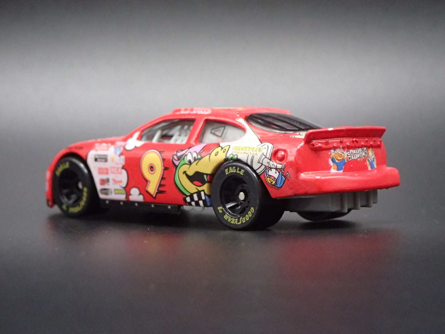 1998 98 FORD TAURUS 9 LAKE SPEED CARTOON NETWORK NASCAR 1:64 SCALE DIECAST CAR