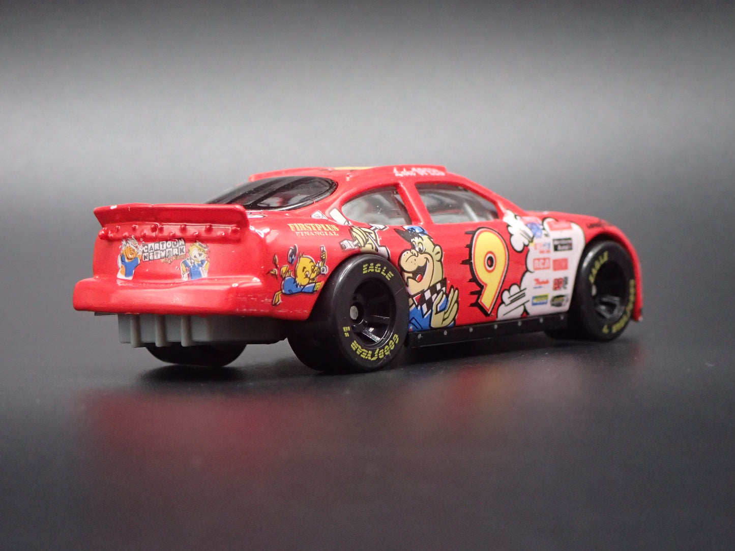 1998 98 FORD TAURUS 9 LAKE SPEED CARTOON NETWORK NASCAR 1:64 SCALE DIECAST CAR