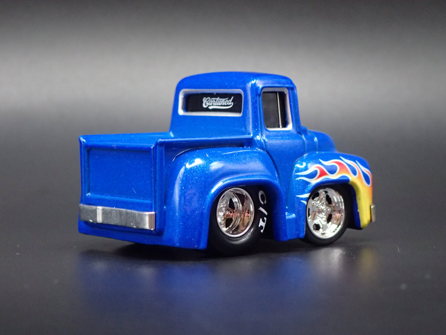 1956 56 FORD F100 PICKUP TRUCK CAR TUNED 1:64 SCALE DIORAMA DIECAST MODEL CAR