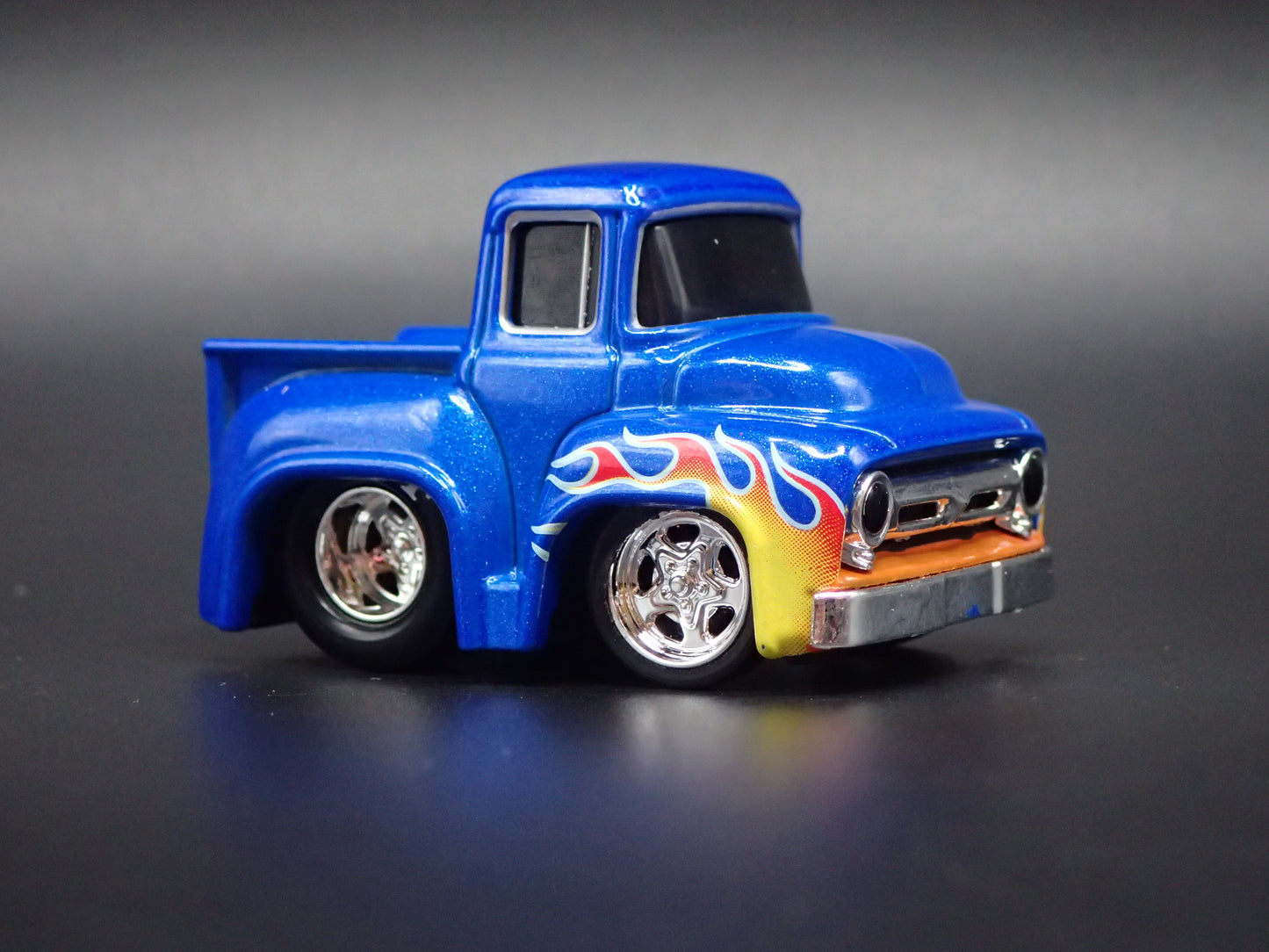 1956 56 FORD F100 PICKUP TRUCK CAR TUNED 1:64 SCALE DIORAMA DIECAST MODEL CAR