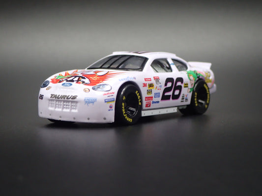 1998 98 FORD TAURUS 26 JOHNNY BENSON TRIX NASCAR 1/64 SCALE DIECAST CAR