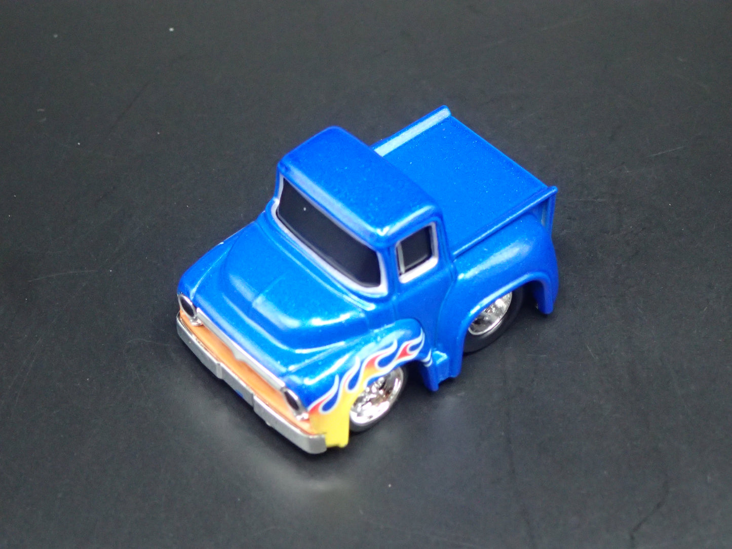 1956 56 FORD F100 PICKUP TRUCK CAR TUNED 1:64 SCALE DIORAMA DIECAST MODEL CAR