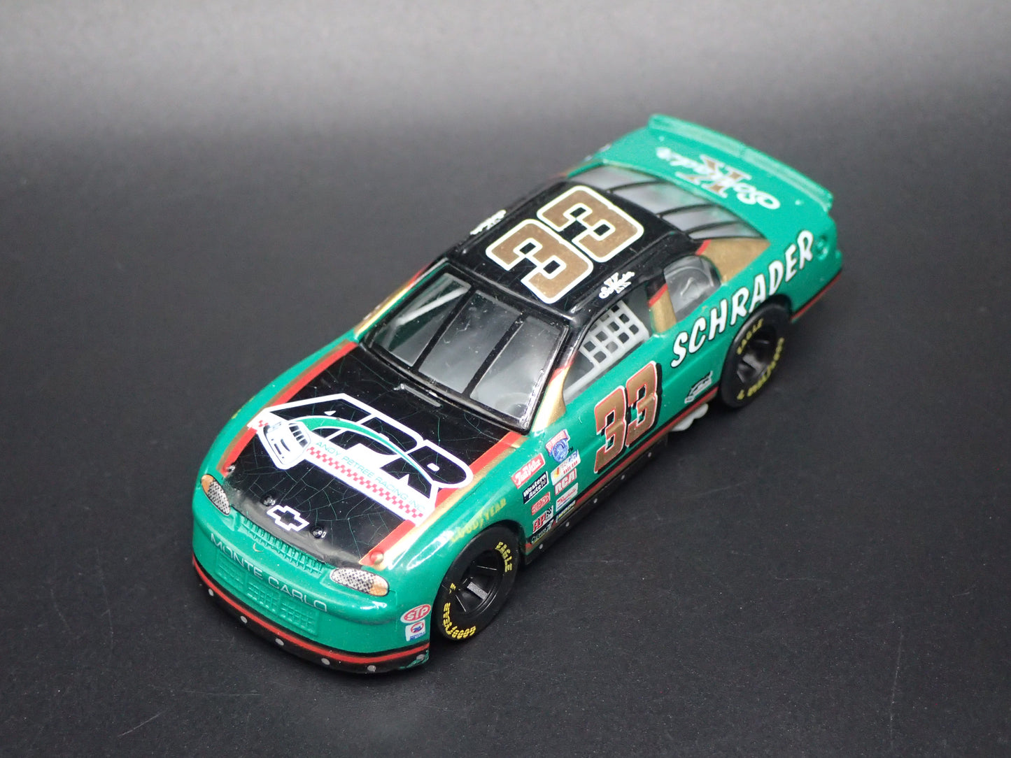 1998 CHEVY CHEVROLET MONTE CARLO 33 KEN SCHRADER NASCAR 1:64 SCALE DIECAST CAR