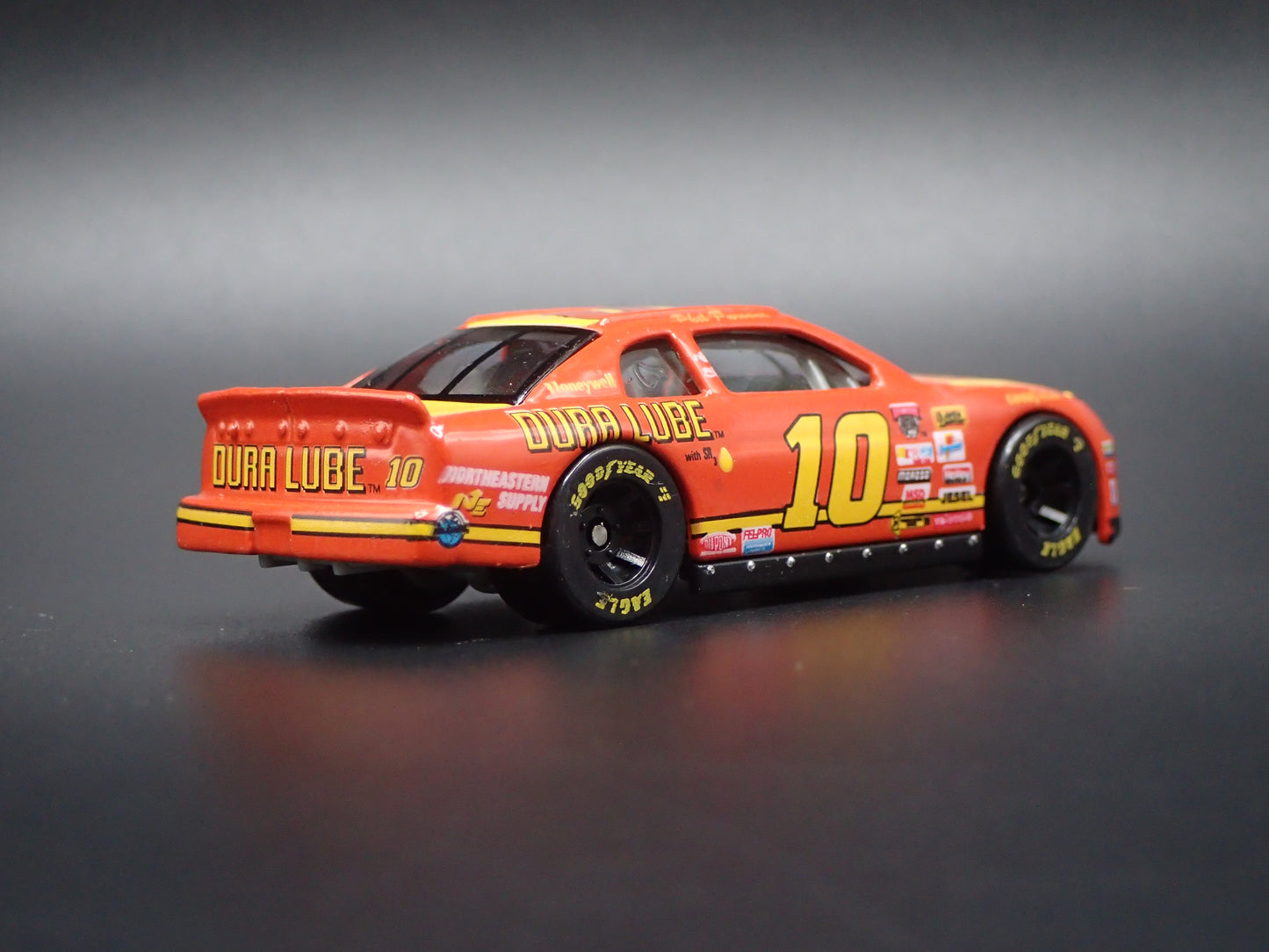 1998 CHEVROLET MONTE CARLO 10 PHIL PARSONS NASCAR 1:64 SCALE DIECAST MODEL CAR