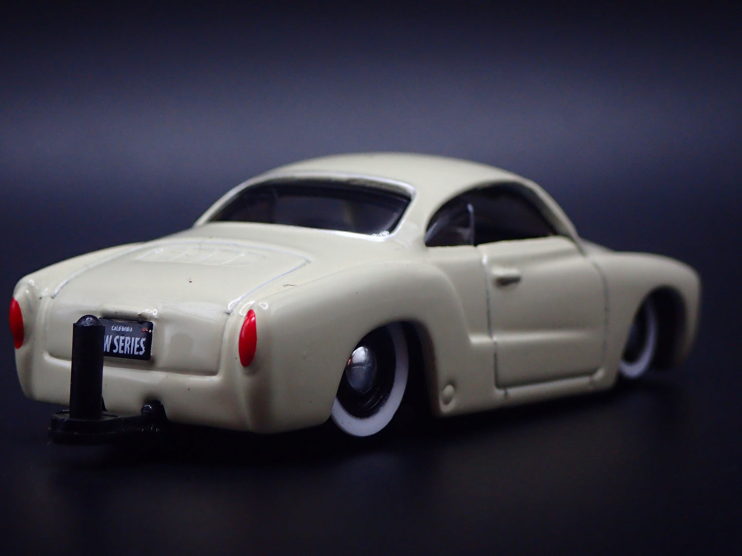 1960-1969 VOLKSWAGEN VW KARMANN GHIA w HITCH 1:64 SCALE DIECAST MODEL CAR