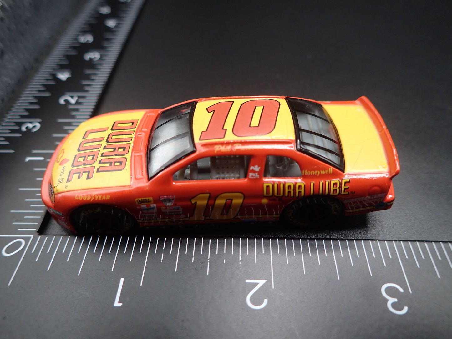 1998 CHEVROLET MONTE CARLO 10 PHIL PARSONS NASCAR 1:64 SCALE DIECAST MODEL CAR