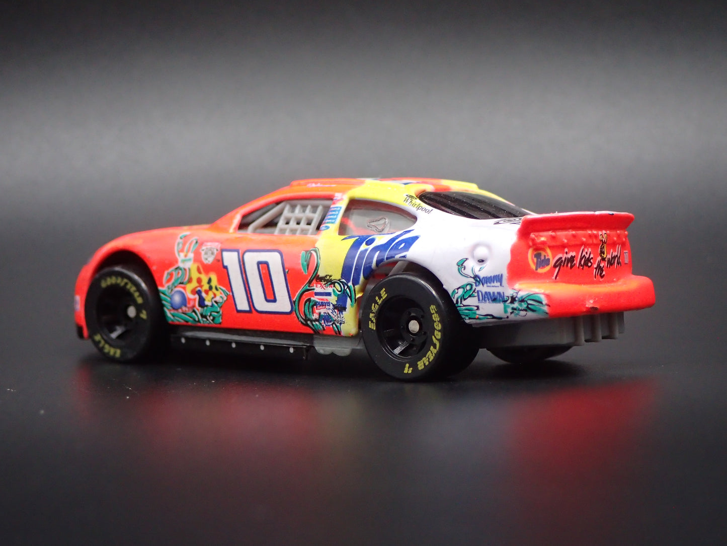 1998 98 FORD TAURUS 10 RICKY RUDD TIDE NASCAR 1/64 SCALE DIECAST MODEL CAR