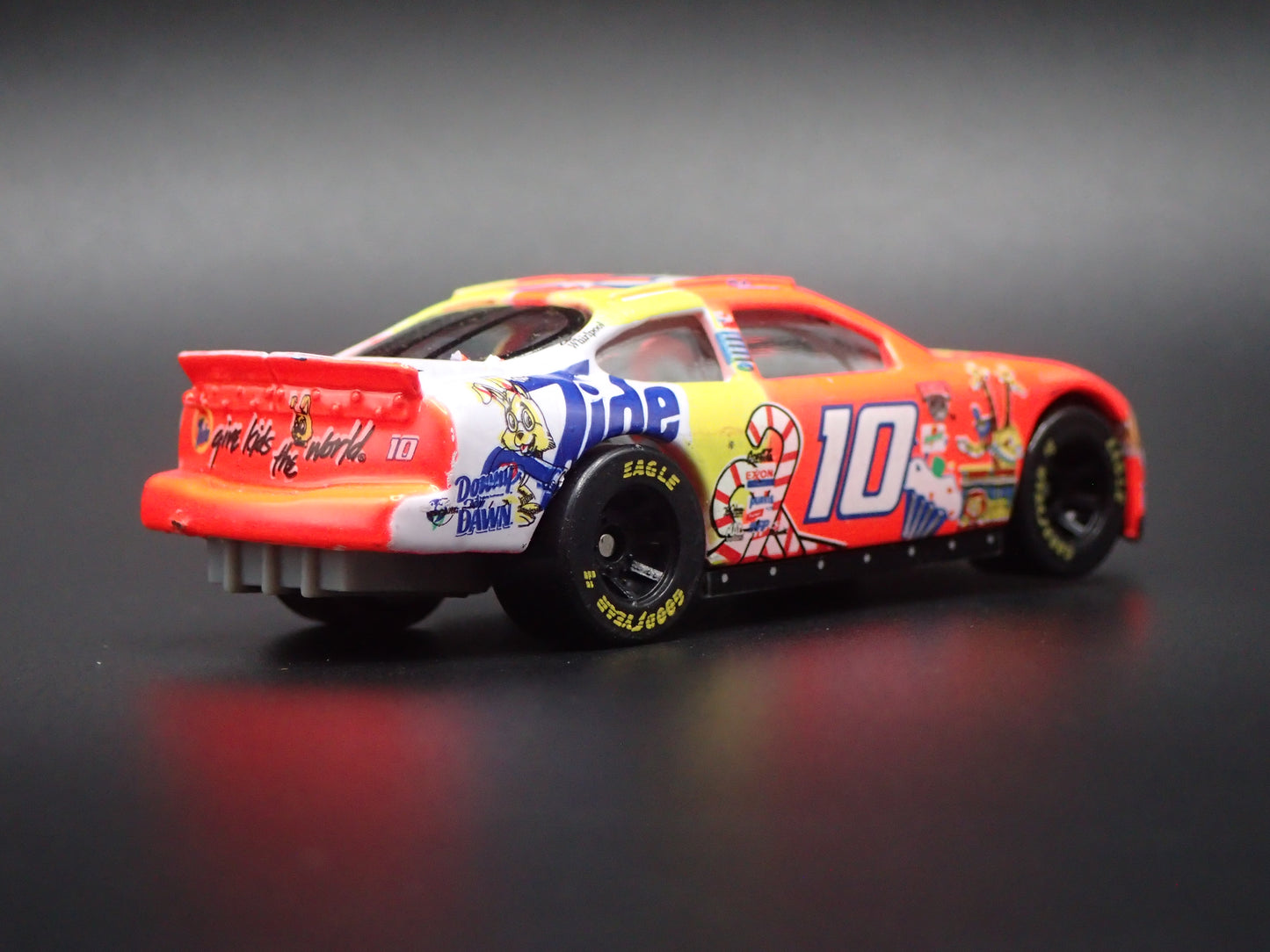 1998 98 FORD TAURUS 10 RICKY RUDD TIDE NASCAR 1/64 SCALE DIECAST MODEL CAR
