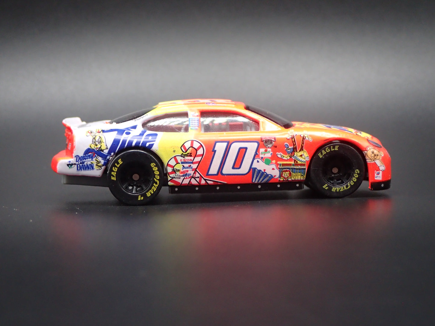 1998 98 FORD TAURUS 10 RICKY RUDD TIDE NASCAR 1/64 SCALE DIECAST MODEL CAR