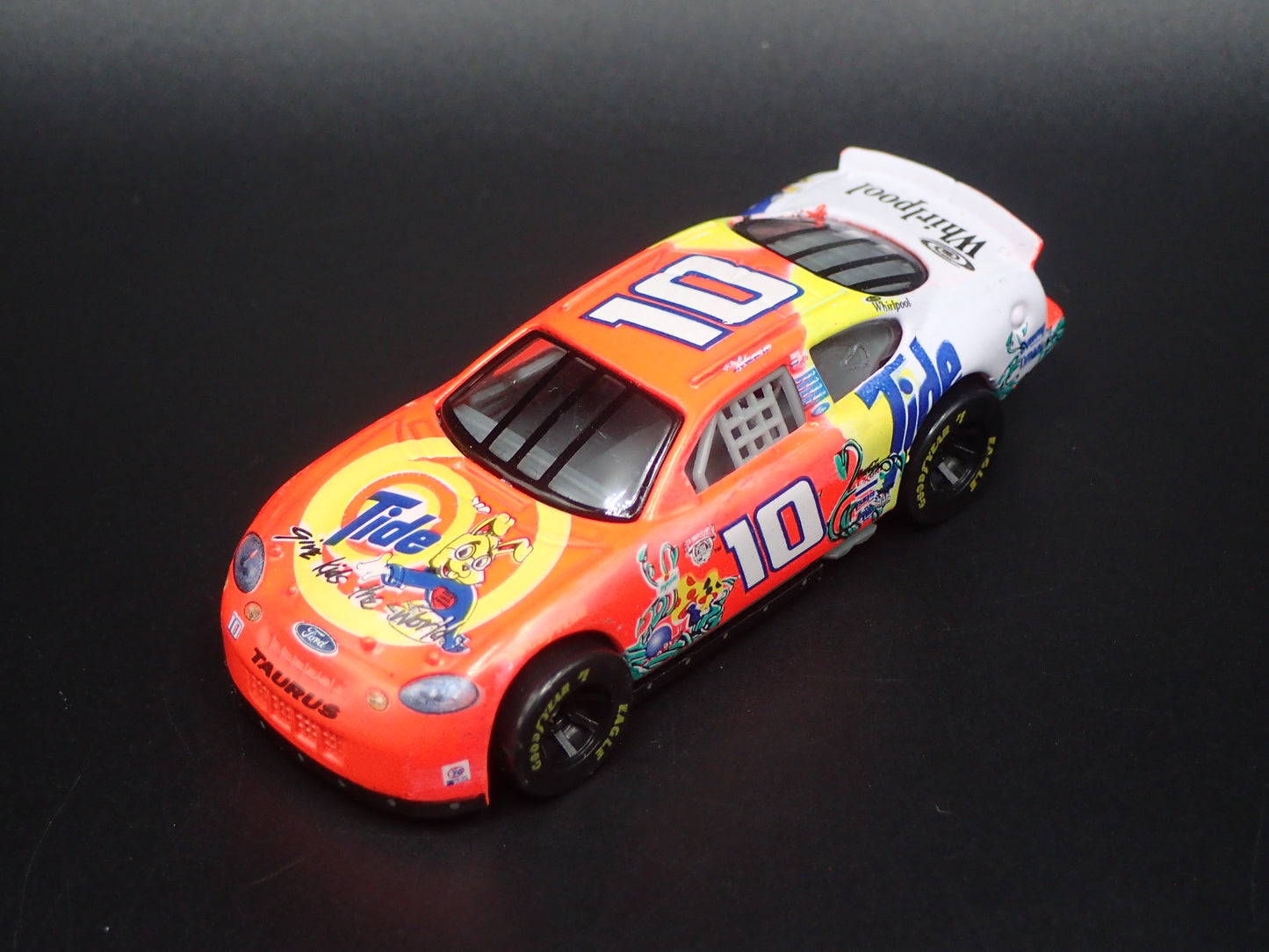 1998 98 FORD TAURUS 10 RICKY RUDD TIDE NASCAR 1/64 SCALE DIECAST MODEL CAR