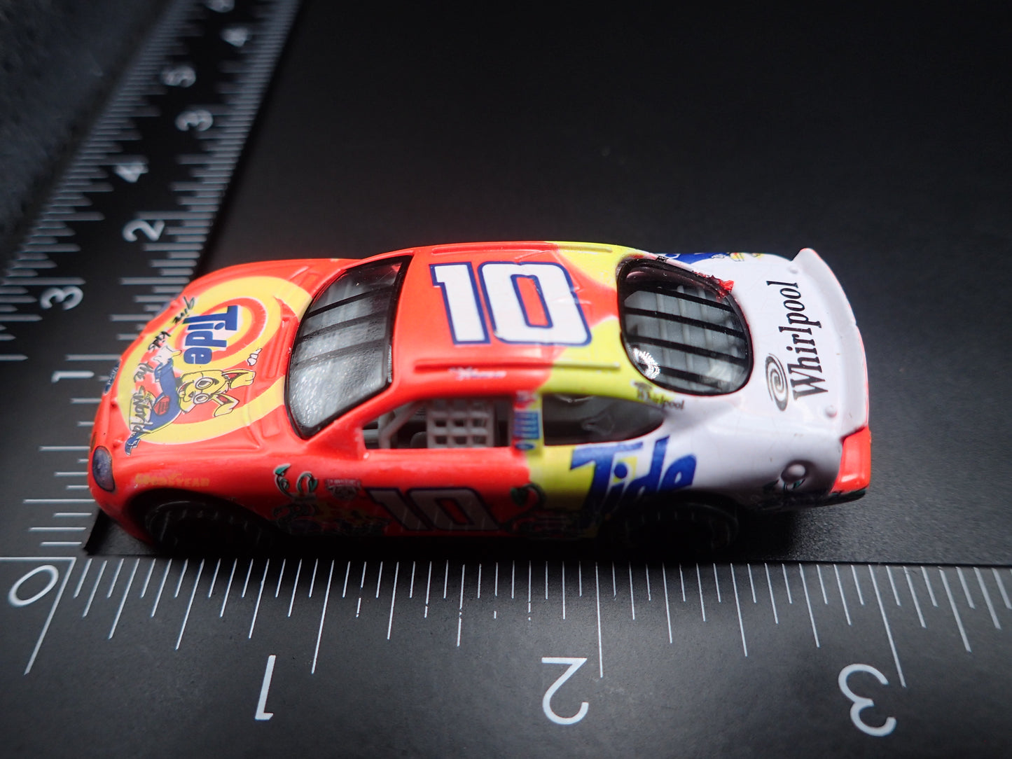 1998 98 FORD TAURUS 10 RICKY RUDD TIDE NASCAR 1/64 SCALE DIECAST MODEL CAR
