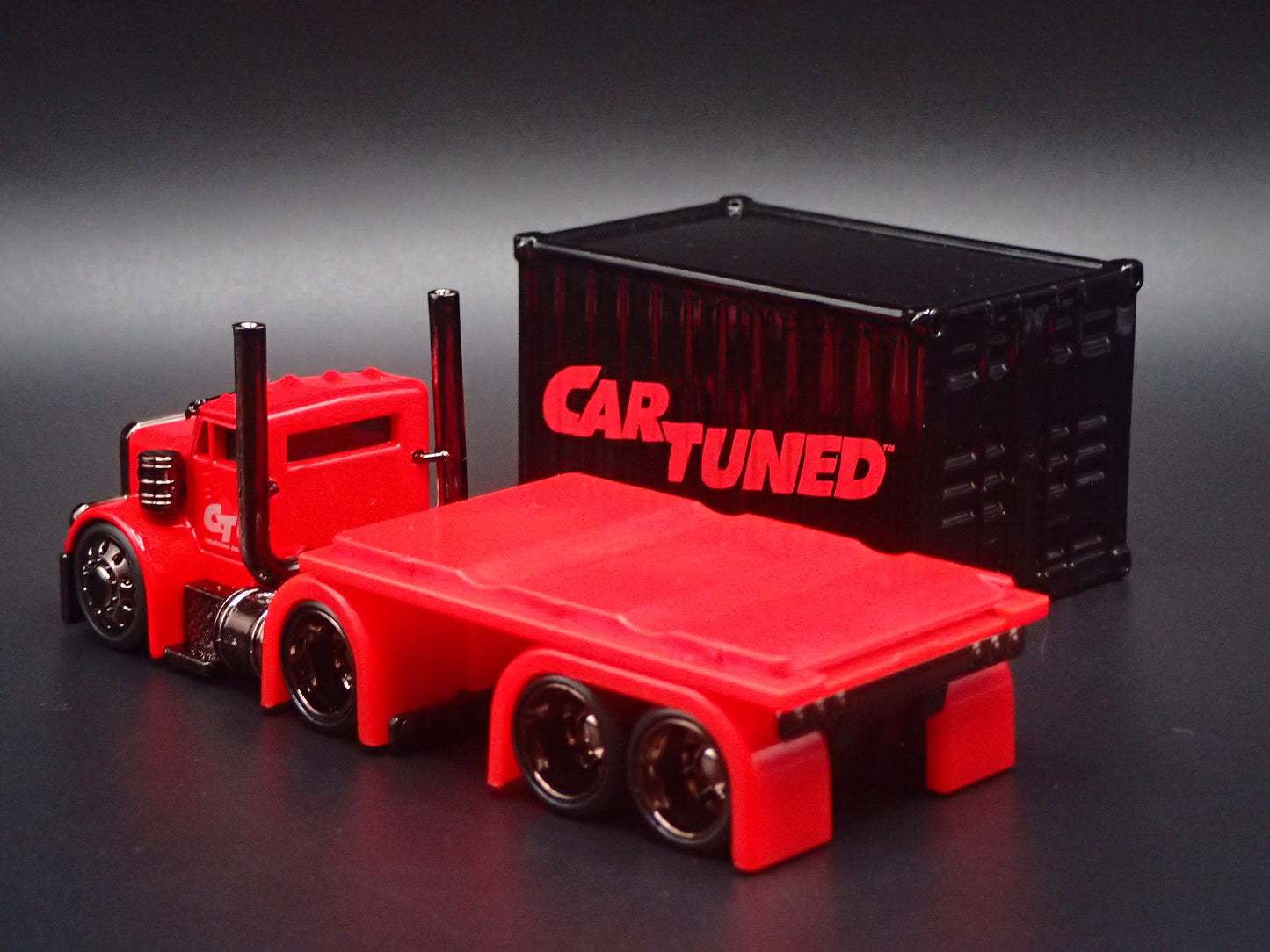 CAR TUNED SNEAKY PETE CONTAINER RIG 1:64 SCALE DIORAMA DIECAST MODEL CAR