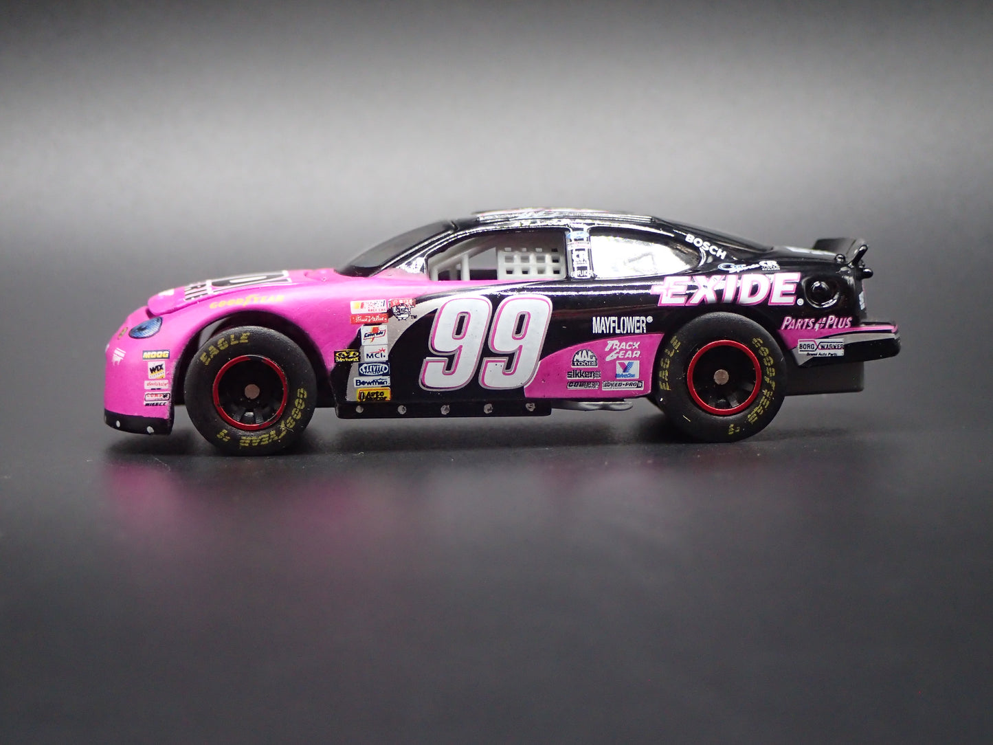 1998 98 FORD TAURUS 99 JEFF BURTON EXIDE NASCAR 1/64 SCALE DIECAST CAR
