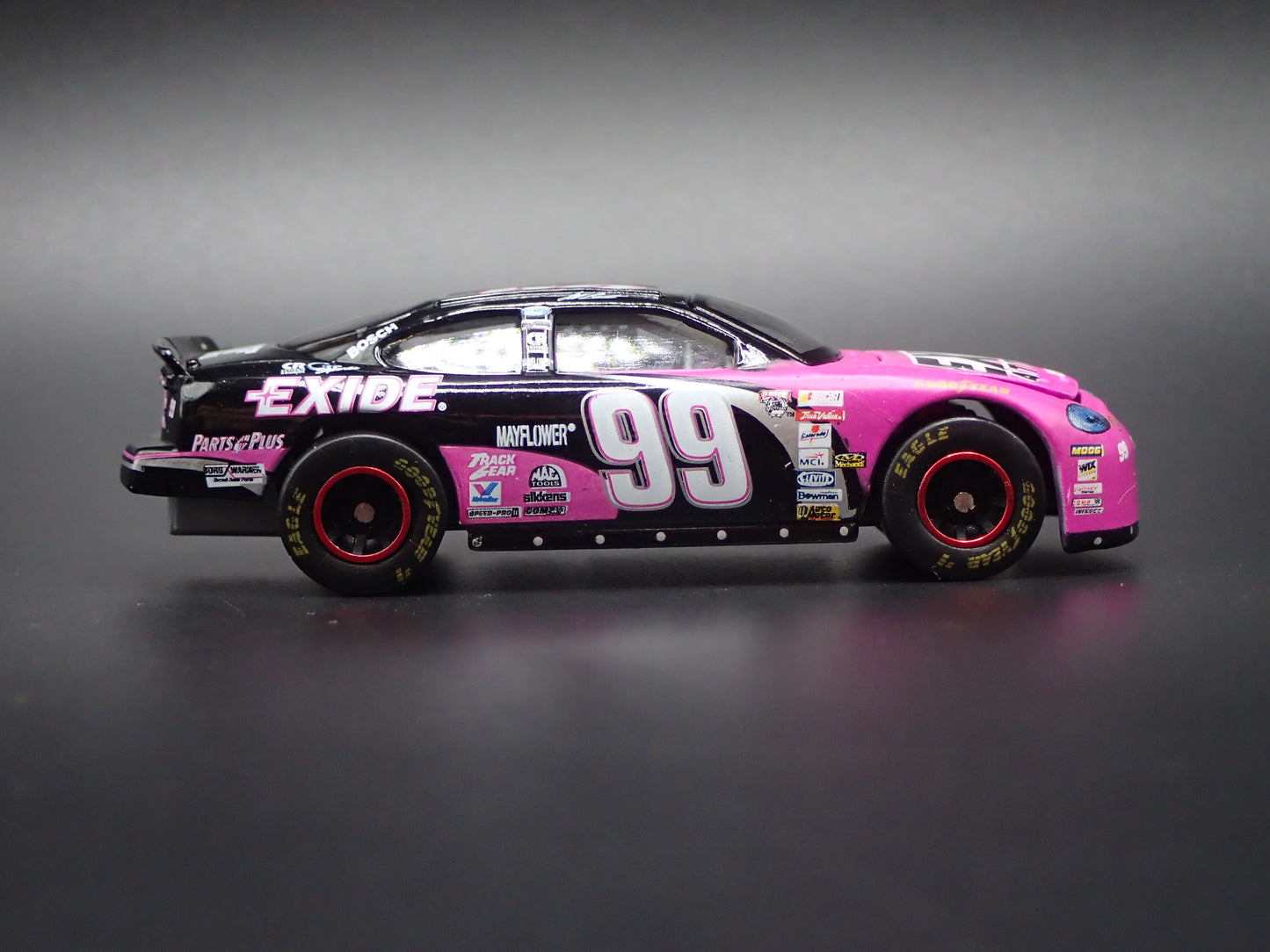 1998 98 FORD TAURUS 99 JEFF BURTON EXIDE NASCAR 1/64 SCALE DIECAST CAR