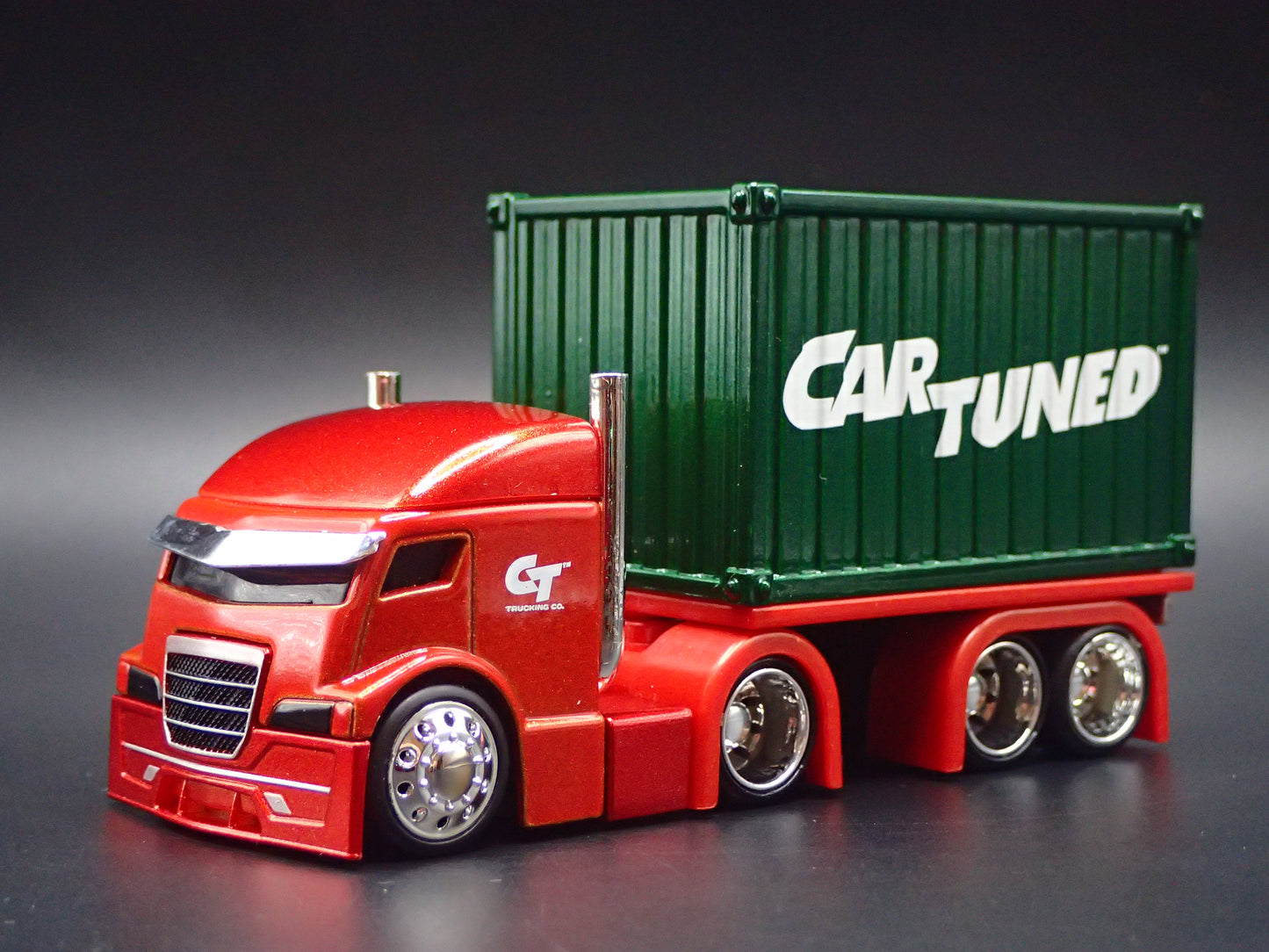 CAR TUNED COOL COE CONTAINER RIG 1:64 SCALE DIORAMA DIECAST MODEL CAR