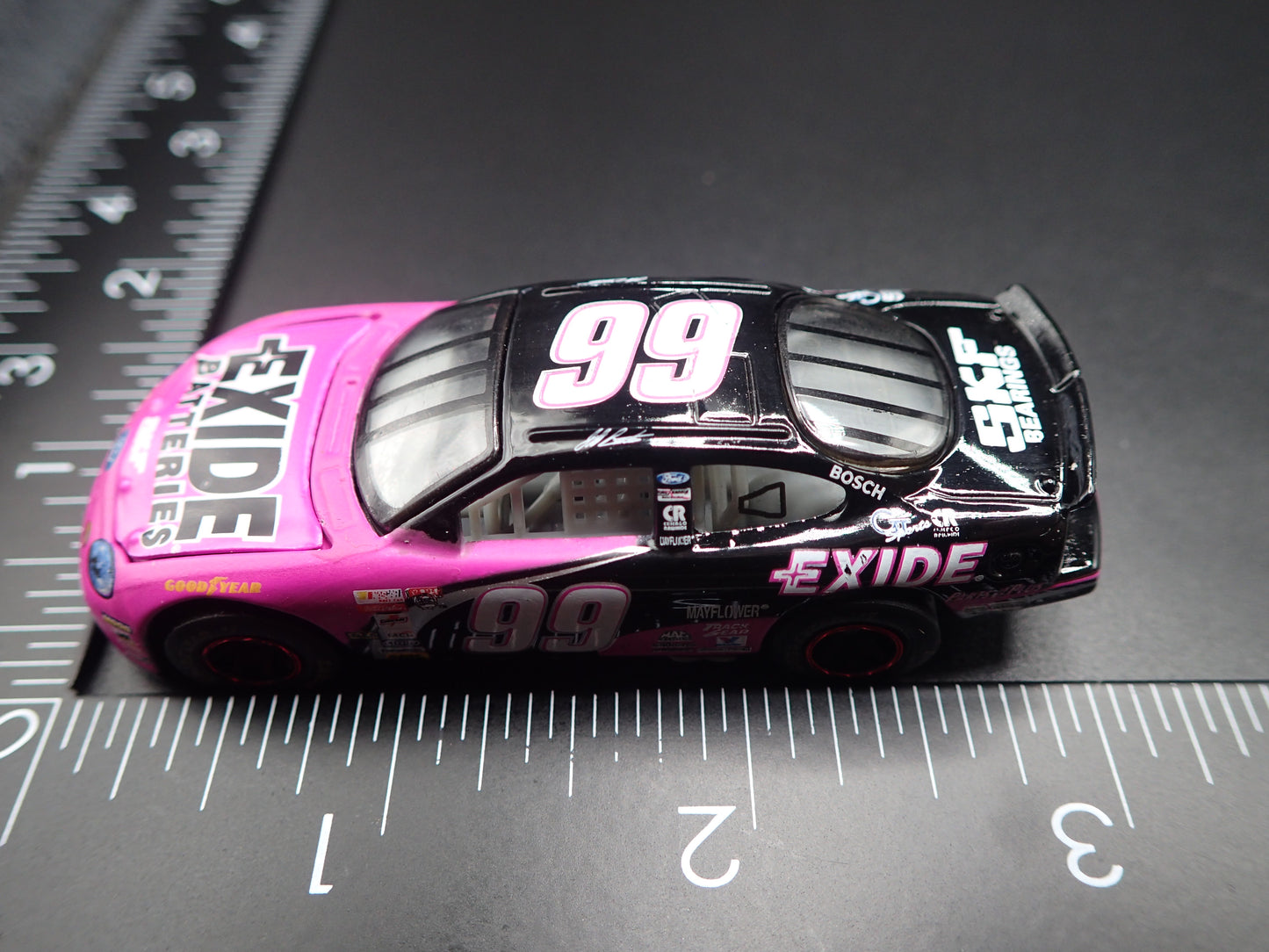1998 98 FORD TAURUS 99 JEFF BURTON EXIDE NASCAR 1/64 SCALE DIECAST CAR