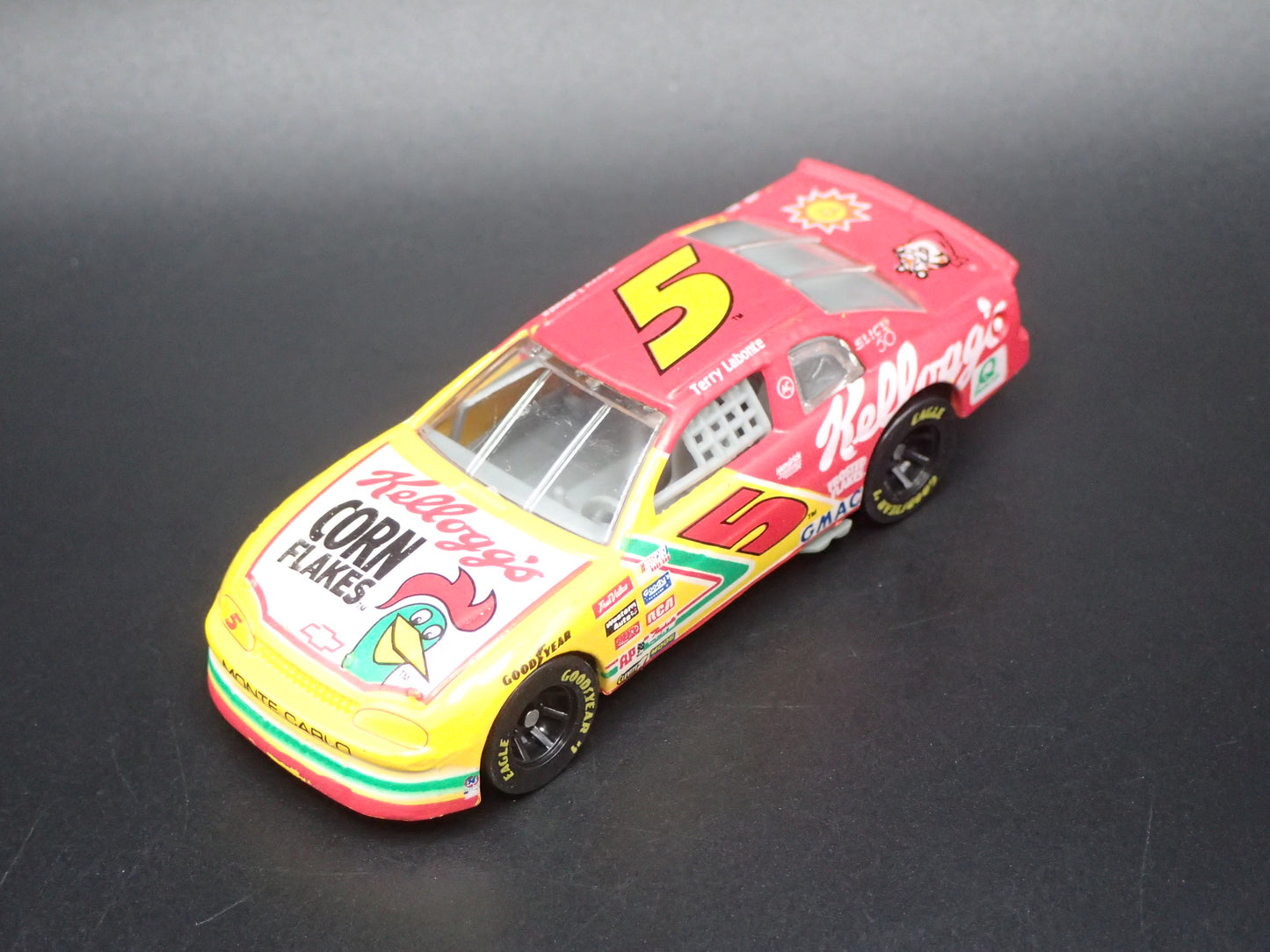1996 CHEVY CHEVROLET MONTE CARLO 5 TERRY LABONTE NASCAR 1:64 DIECAST MODEL CAR
