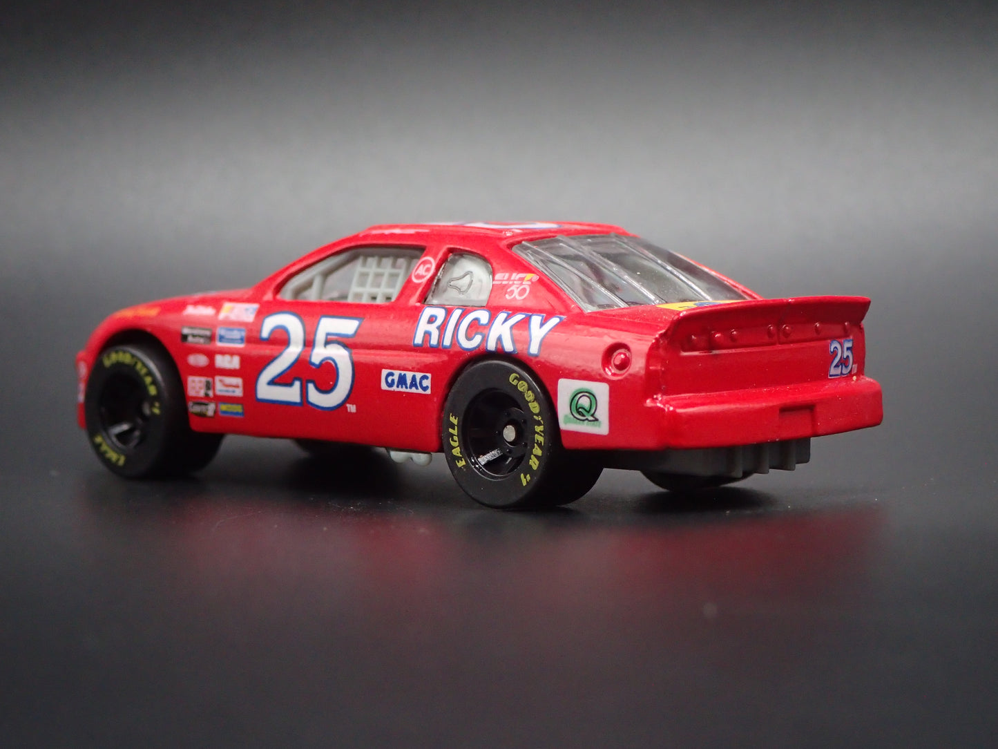 1997 97 CHEVY MONTE CARLO 2 RICKY CRAVEN HENDRICK NASCAR 1:64 SCALE DIECAST CAR