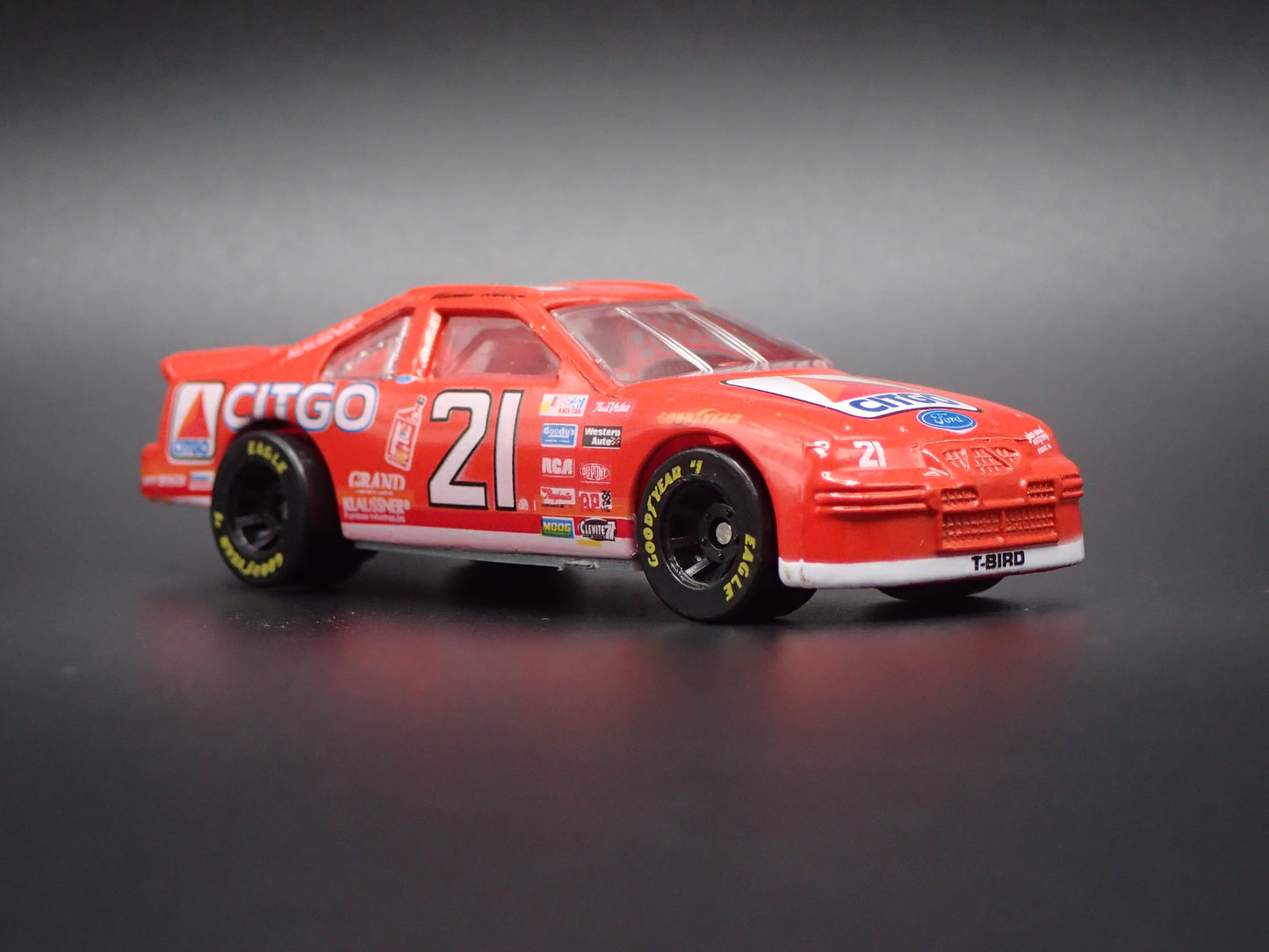 1997 FORD THUNDERBIRD 21 MICHAEL WALTRIP CITGO NASCAR 1:64 SCALE DIECAST CAR