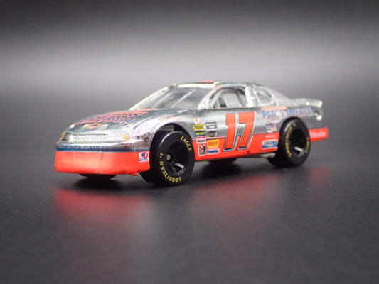 1997 CHEVY CHEVROLET MONTE CARLO DARRELL WALTRIP NASCAR 1:64 SCALE DIECAST CAR