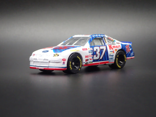 1997 97 FORD THUNDERBIRD 37 JEREMY MAYFIELD KMART NASCAR 1/64 SCALE DIECAST CAR