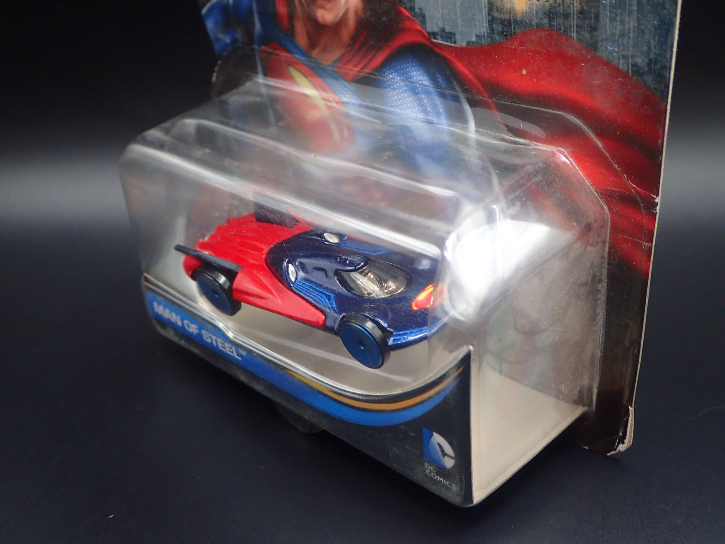 2015 HOT WHEELS DC SUPERMAN VS BATMAN HOT WHEELS CHARACTER CARS 1/64