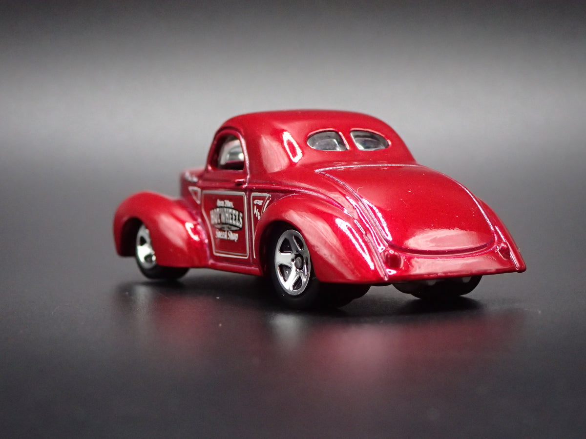 1941 41 WILLYS COUPE RED RARE 1:64 COLLECTIBLE DIORAMA DIECAST MODEL CAR